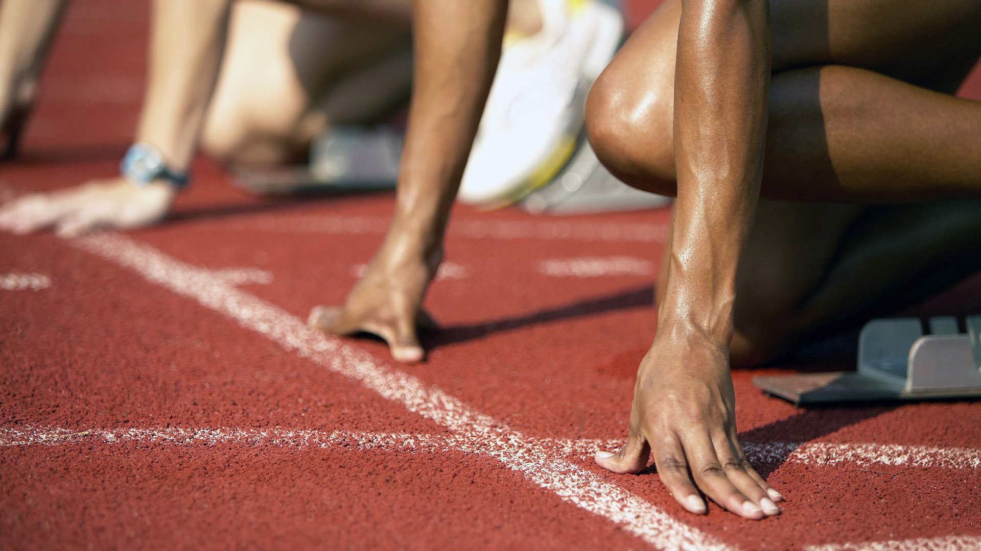 交流平台：分享你的赛车梦想，赛车论坛交流区